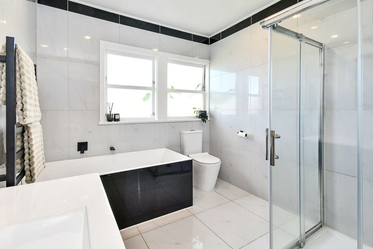 Photo of property in 15 Les Marston Place, Pukekohe, 2120