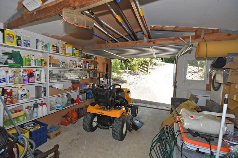 Photo of property in 79 Ridge Road, Howick, Auckland, 2014