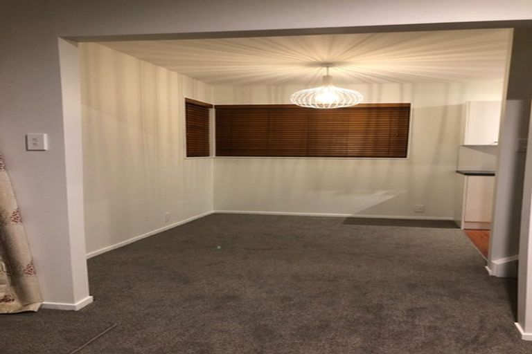 Photo of property in 1/1 Bengal Drive, Cashmere, Christchurch, 8022