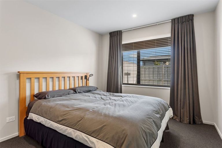 Photo of property in 9 Greenfield Mews, Rangiora, 7400