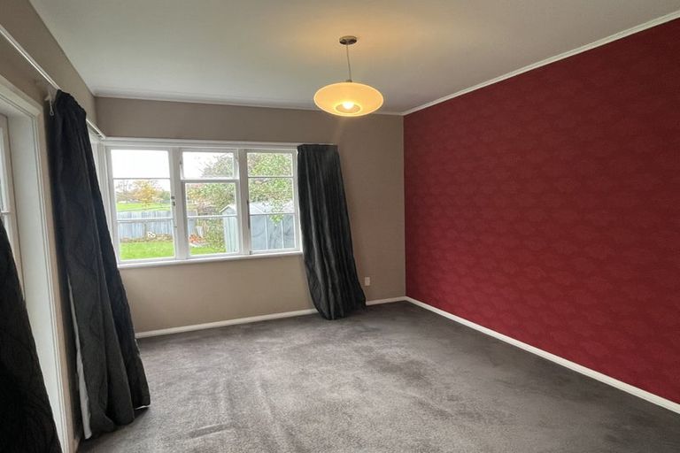 Photo of property in 72 Savage Crescent, West End, Palmerston North, 4412
