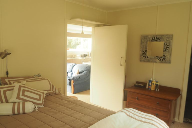 Photo of property in 19 Arapera Road, Hatepe, Turangi, 3382
