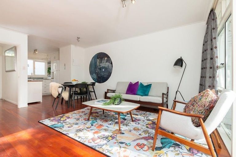 Photo of property in 2/55a Hepburn Street, Freemans Bay, Auckland, 1011
