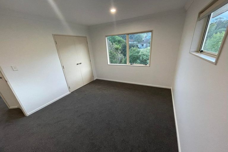 Photo of property in 22 Killygordon Place, Massey, Auckland, 0614