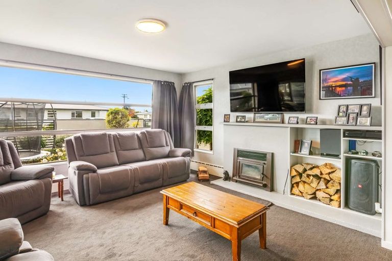 Photo of property in 12 Kitchener Street, Gore, 9710