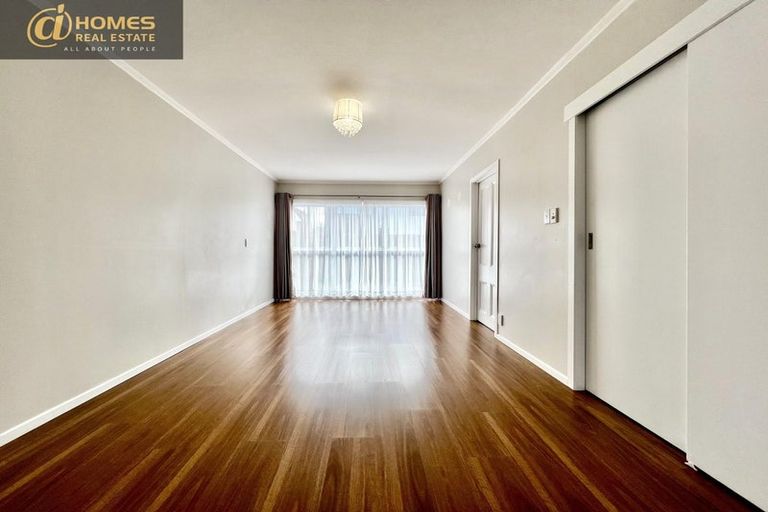 Photo of property in 19 Glenside Avenue, Pakuranga, Auckland, 2010