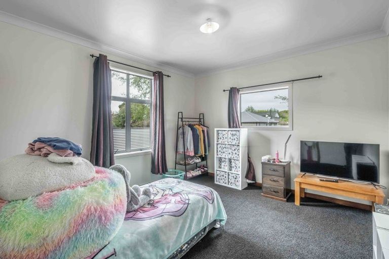 Photo of property in 124 Newcastle Street, Windsor, Invercargill, 9810