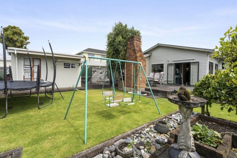 Photo of property in 43 Doone Street, Lynmouth, New Plymouth, 4310