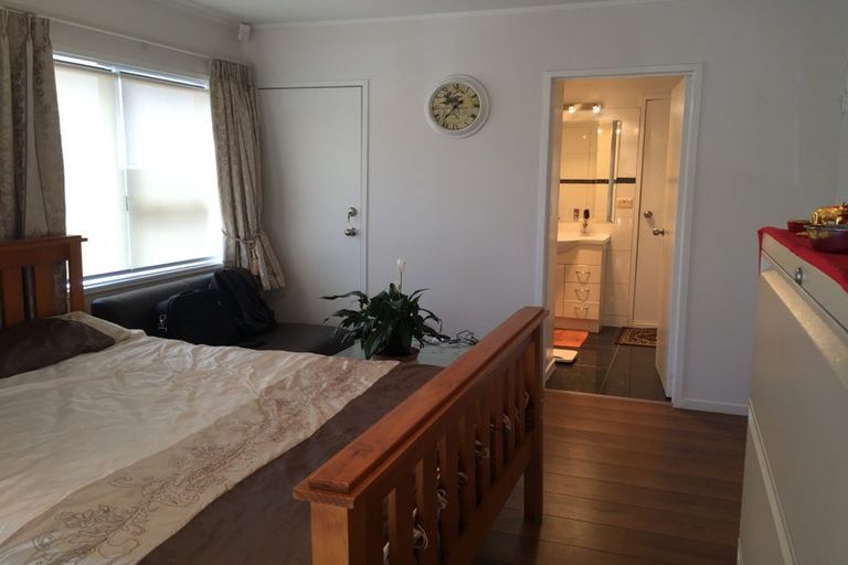 Photo of property in 36 Maugham Drive, Bucklands Beach, Auckland, 2014