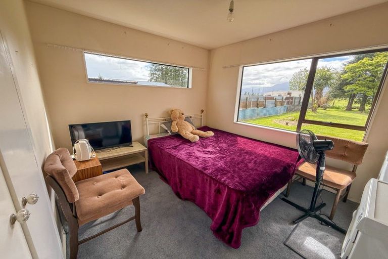 Photo of property in 20 Wanganui Flat Road, Harihari, 7884