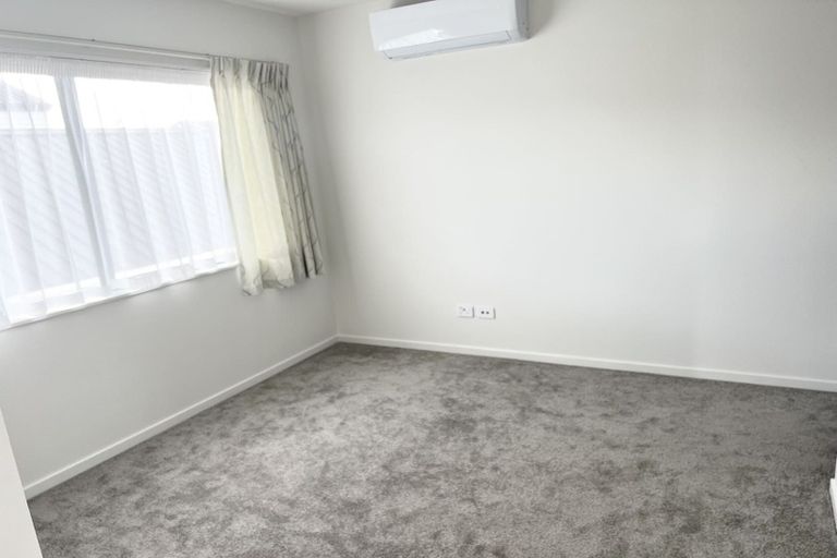 Photo of property in 14 Kairakau Street, Takanini, 2110