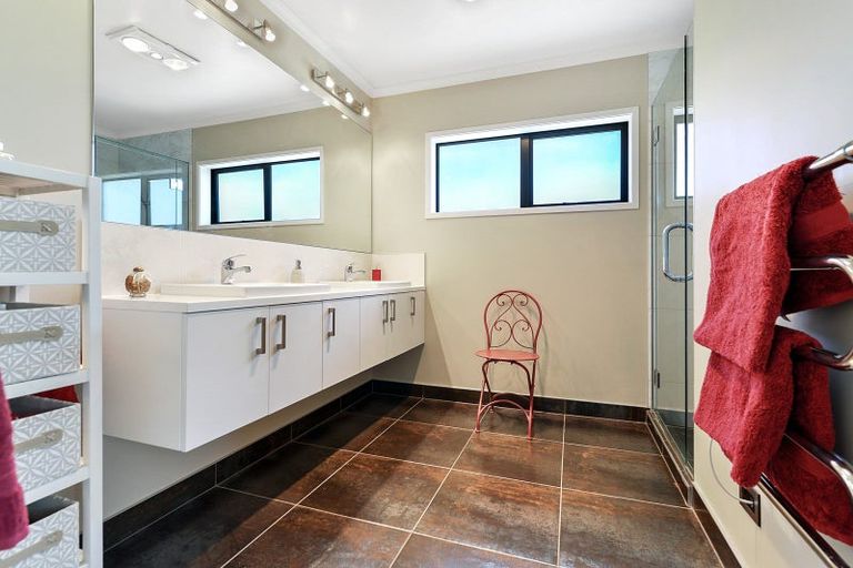 Photo of property in 30 Lake Road, Ohaupo, 3883