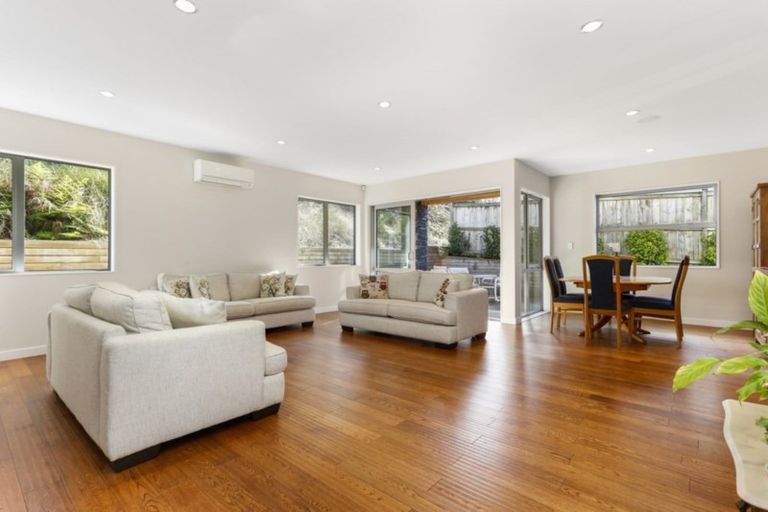 Photo of property in 7 Carex Way, Long Bay, Auckland, 0630