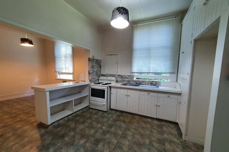 Photo of property in 3 Harvey Road, Bluff Hill, Napier, 4110