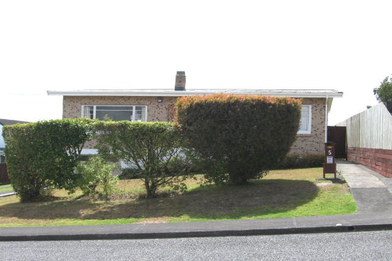 Photo of property in 3 Richards Avenue, Forrest Hill, Auckland, 0620