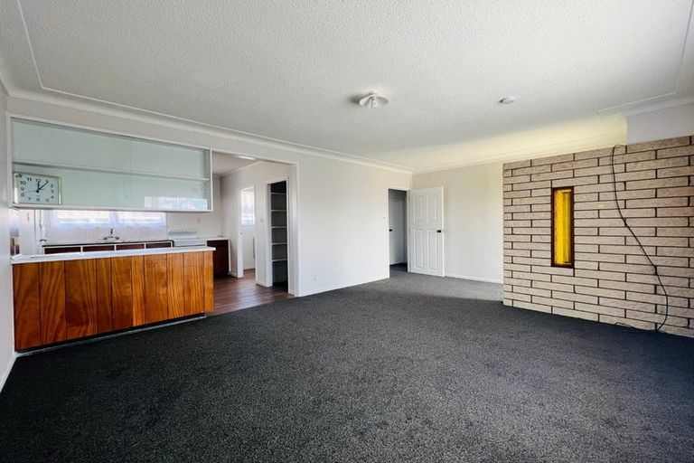 Photo of property in 2/22 Puhinui Road, Manukau, Auckland, 2104