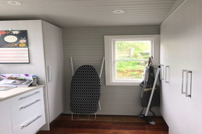 Photo of property in 247 Rintoul Street, Berhampore, Wellington, 6023