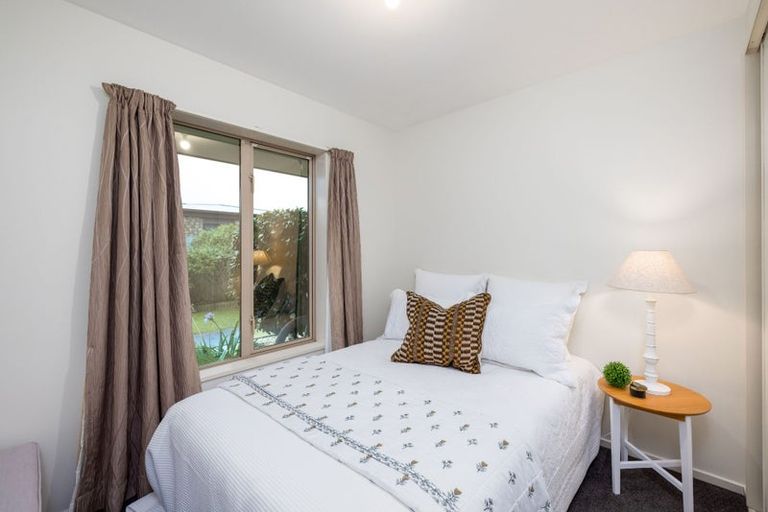Photo of property in 6 Meeking Place, Aidanfield, Christchurch, 8025