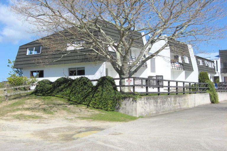 Photo of property in 4/2 Carling Road, Whakatane, 3120
