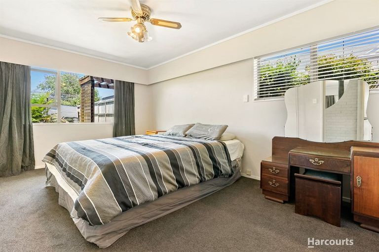 Photo of property in 3 Harbour Crest Drive, Waiuku, 2123