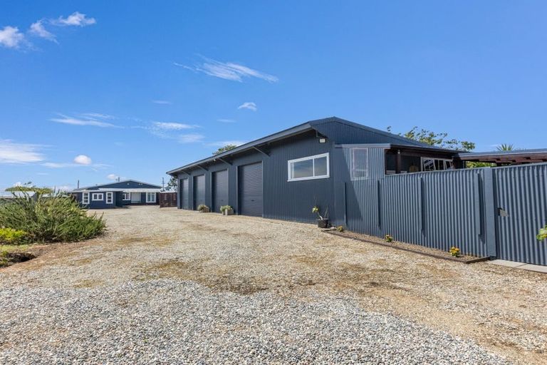 Photo of property in 10 Orowaiti Road, Westport, 7825