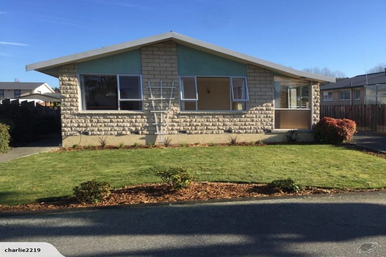 Photo of property in 16 Flatman Crescent, Geraldine, 7930