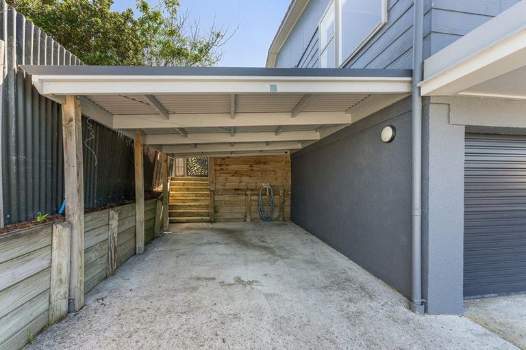 Photo of property in 17 Moana Street, Otaki Beach, Otaki, 5512