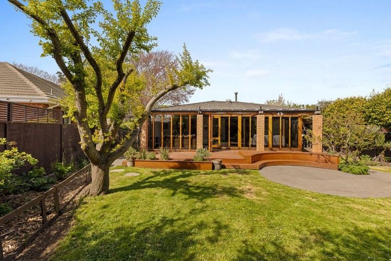 Photo of property in 333 Eastern Terrace, Sydenham, Christchurch, 8023