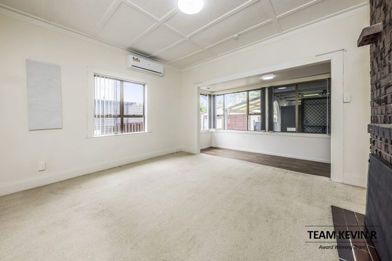 Photo of property in 8 Rosella Road, Mangere East, Auckland, 2024