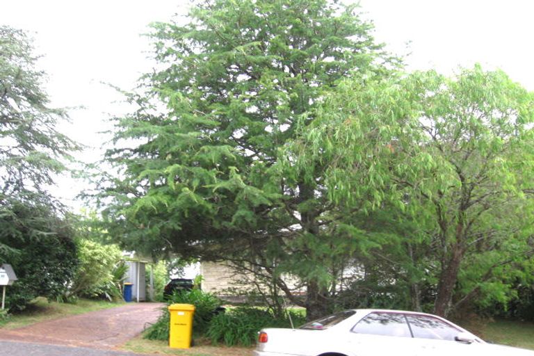 Photo of property in 56 Holland Road, Hillcrest, Auckland, 0627