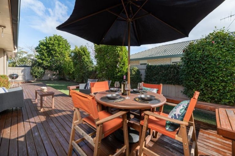 Photo of property in 308 Gravatt Road, Papamoa Beach, Papamoa, 3118