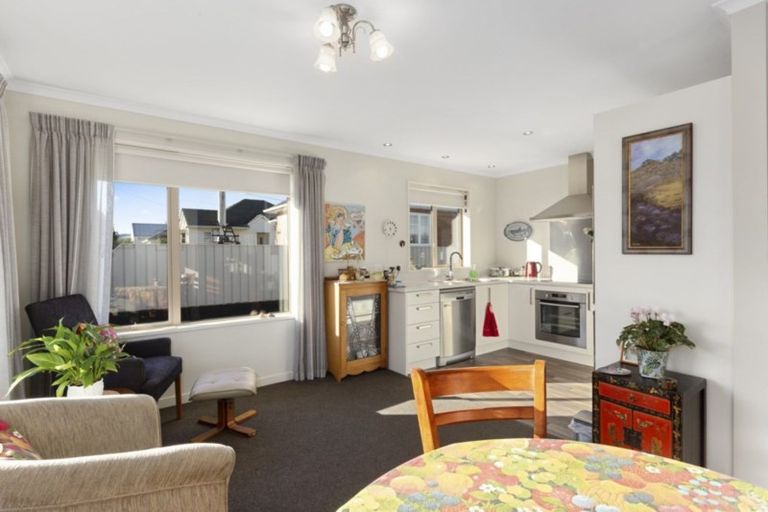 Photo of property in 6a Green Street, Mosgiel, 9024