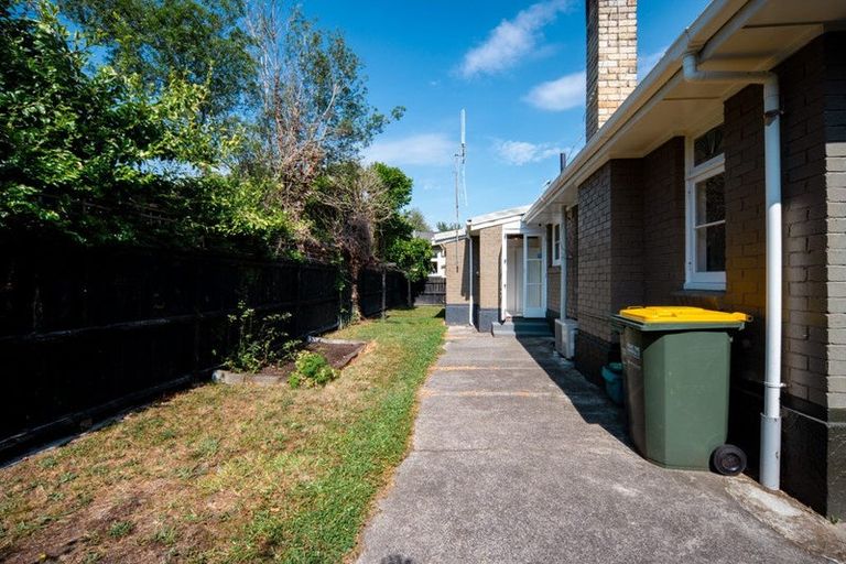 Photo of property in 92 Te Aroha Street, Hamilton East, Hamilton, 3216