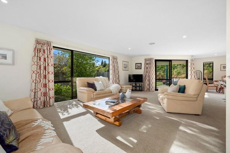Photo of property in 33 Woodstock Road, Lower Shotover, Queenstown, 9304
