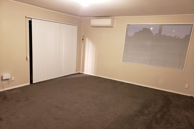 Photo of property in 19 Penion Drive, Flat Bush, Auckland, 2023