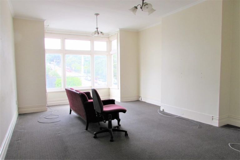 Photo of property in 4/110 Clyde Street, Island Bay, Wellington, 6023