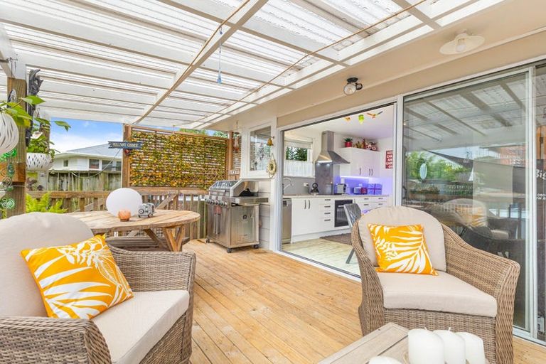 Photo of property in 44 Jillian Drive, Ranui, Auckland, 0612