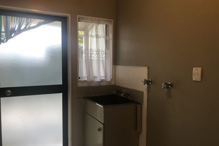 Photo of property in 2/601c Oak Road, Akina, Hastings, 4122