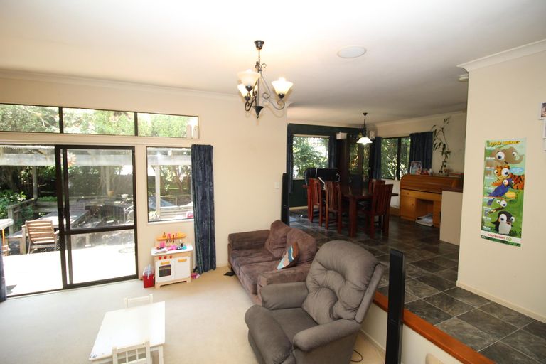 Photo of property in 20 Rewarewa Street, Owhata, Rotorua, 3010