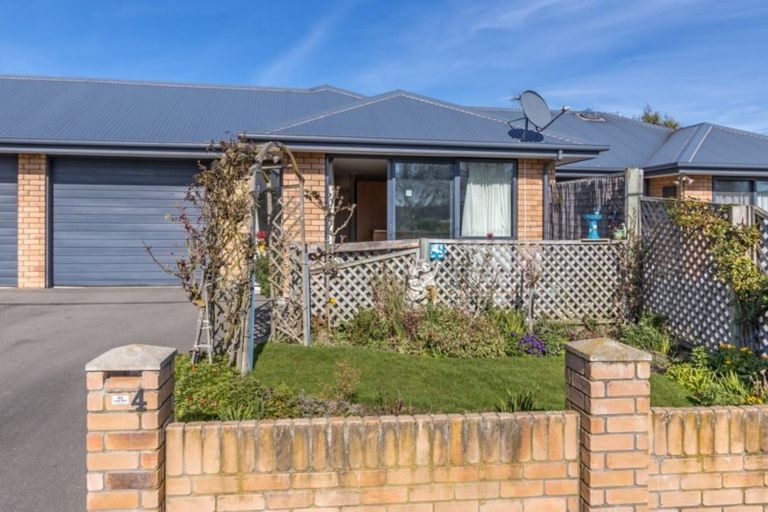 Photo of property in 4 Dawe Street, Mairehau, Christchurch, 8013