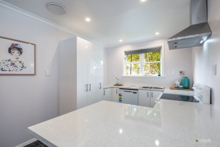 Photo of property in 13 Wood Street, Wallaceville, Upper Hutt, 5018