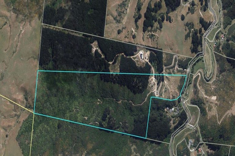 Photo of property in 741 Makara Road, Makara, Wellington, 6972