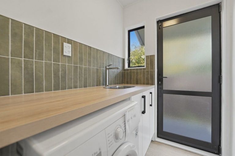 Photo of property in 4b Topaz Drive, Papamoa Beach, Papamoa, 3118