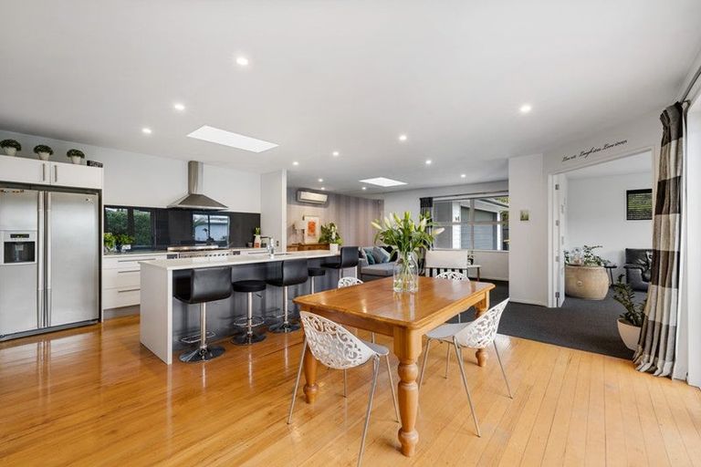 Photo of property in 14 Wallace Street, Bryndwr, Christchurch, 8053