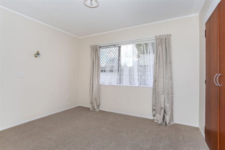 Photo of property in 2/24 West Street, Pukekohe, 2120