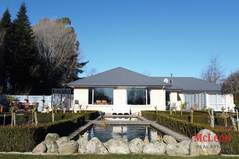 Photo of property in 18 Hollands Road, Tinwald, Ashburton, 7771