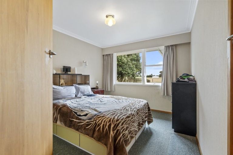 Photo of property in 1277 South Road, Manaia, Hawera, 4678