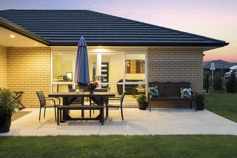 Photo of property in 58 Jarrett Terrace, Leamington, Cambridge, 3432