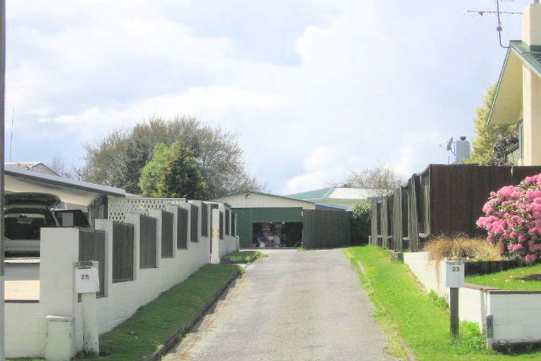 Photo of property in 25 Tennyson Drive, Owhata, Rotorua, 3010