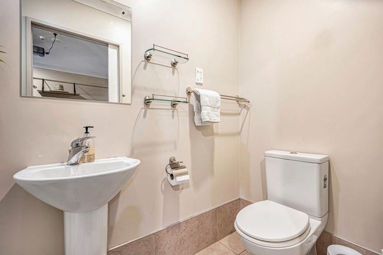 Photo of property in 8/46 Carlos Drive, Flat Bush, Auckland, 2016